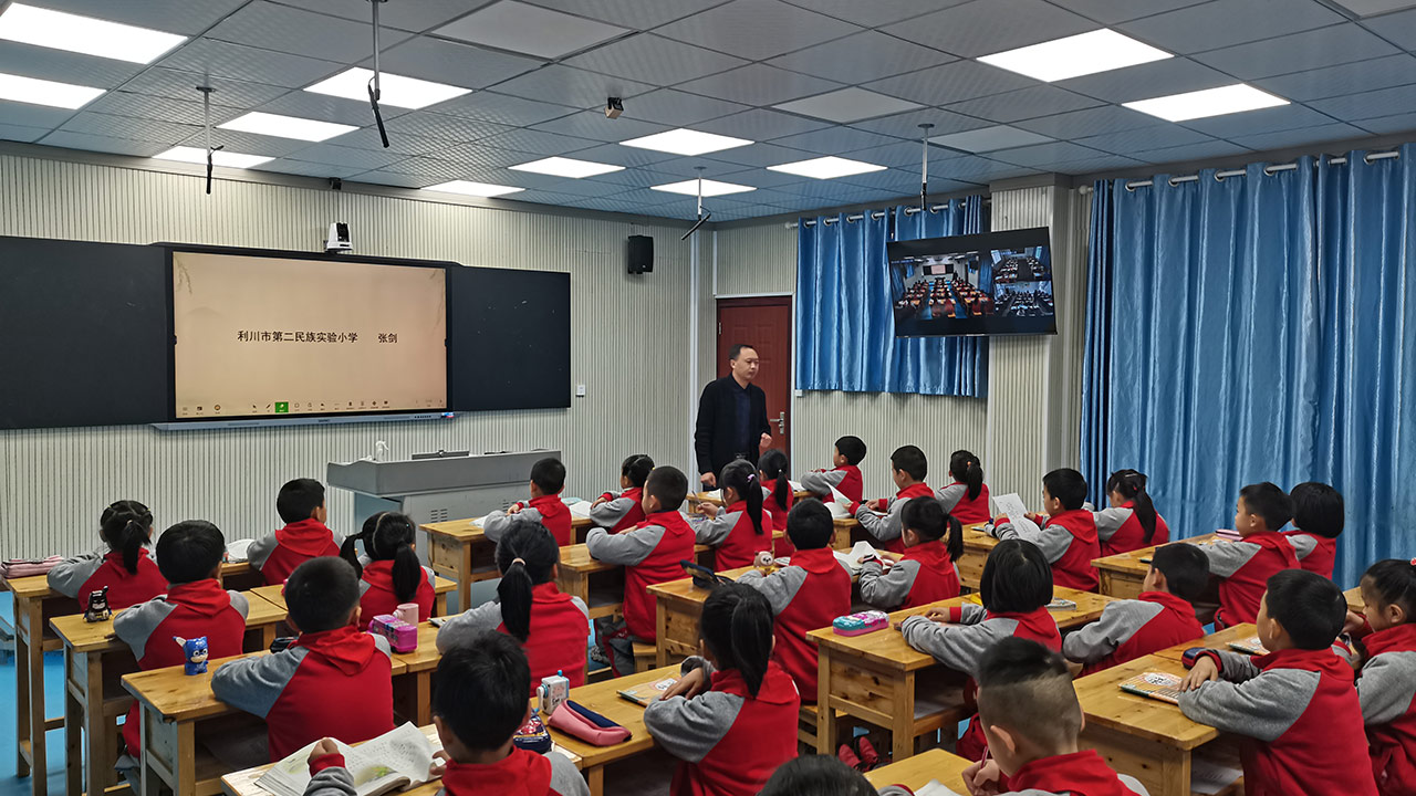 “三個(gè)課堂”建設(shè)，打通教育均衡的“最后一公里”